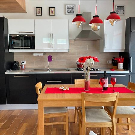 Nidi Del Faggio Rosso - Family Holiday Home Maresca Extérieur photo