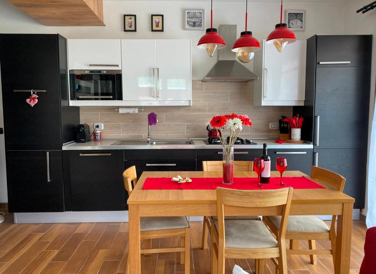 Nidi Del Faggio Rosso - Family Holiday Home Maresca Extérieur photo